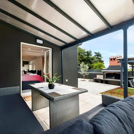 Renata Mare Holliday House Holiday home Rovinj