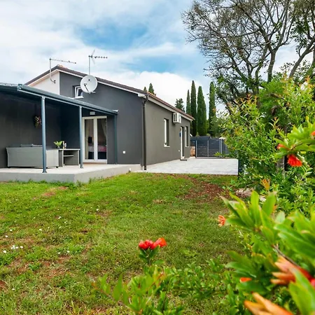 Renata Mare Holliday House Ferienhaus Rovinj
